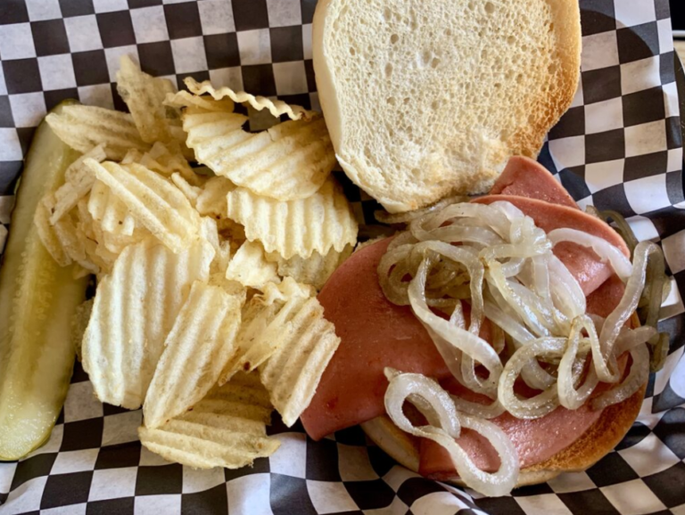 Screen Shot 2021 11 01 at 10.41.37 PM 768x578