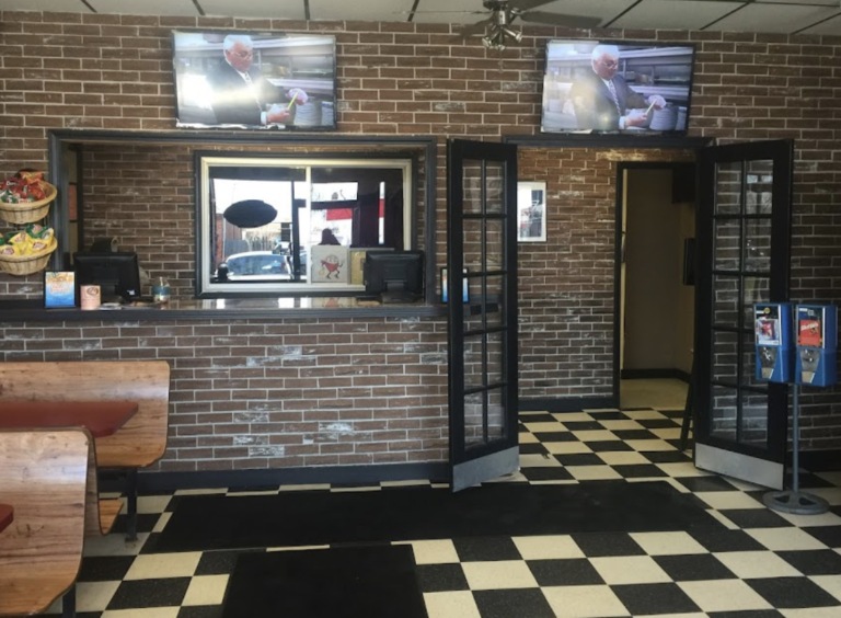 Screen Shot 2022 03 14 at 1.08.55 AM 768x564