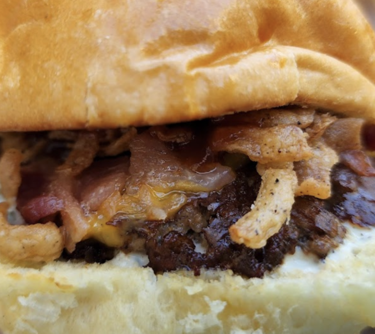 Screen Shot 2022 12 17 at 10.53.38 PM 768x683